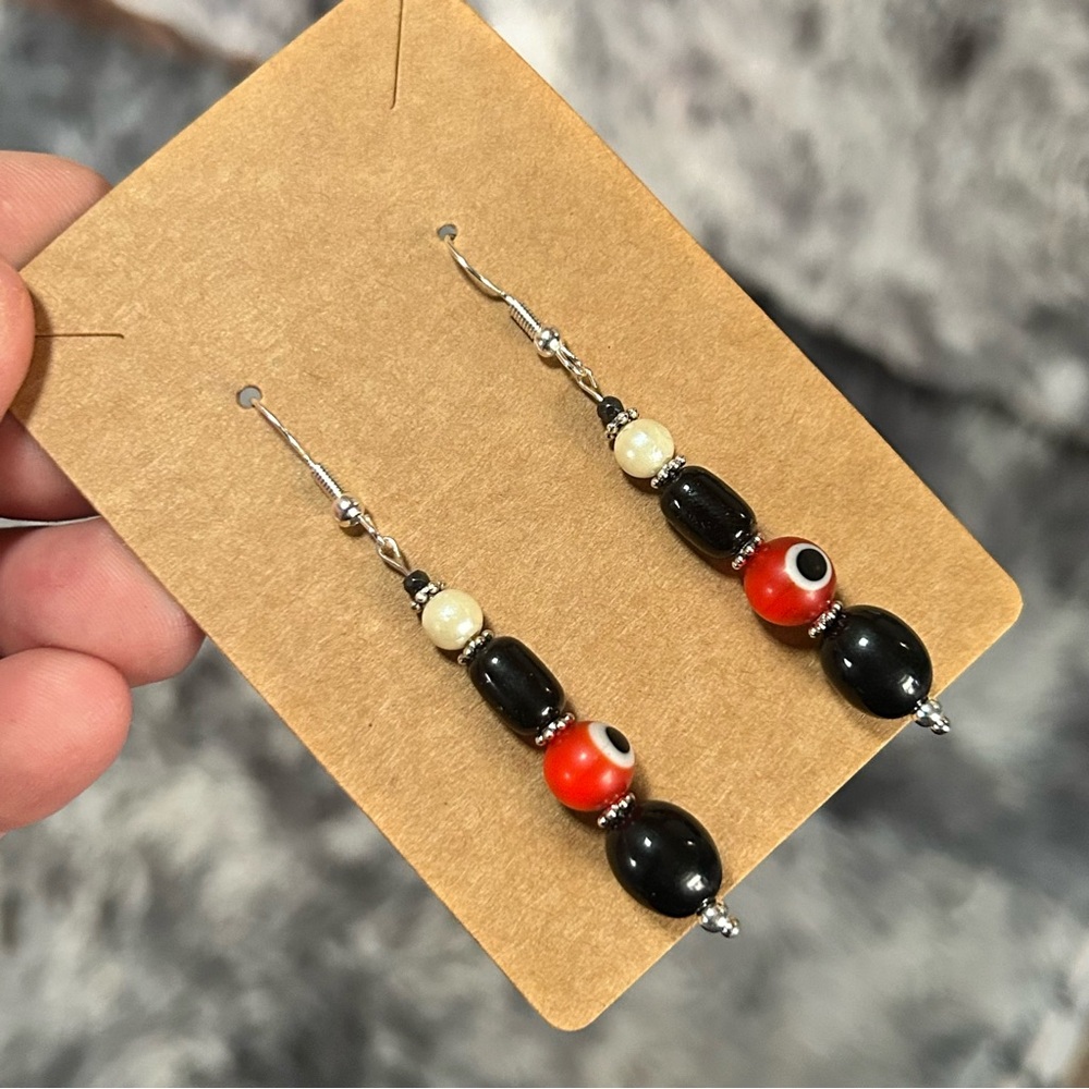 Handcrafted elegant vintage bead cat eye glass faceted hematite earrings